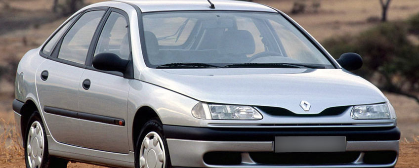 Замена защитной плёнки задней двери Renault Laguna 1 2.0 16V 140 л.с. 1999-2001